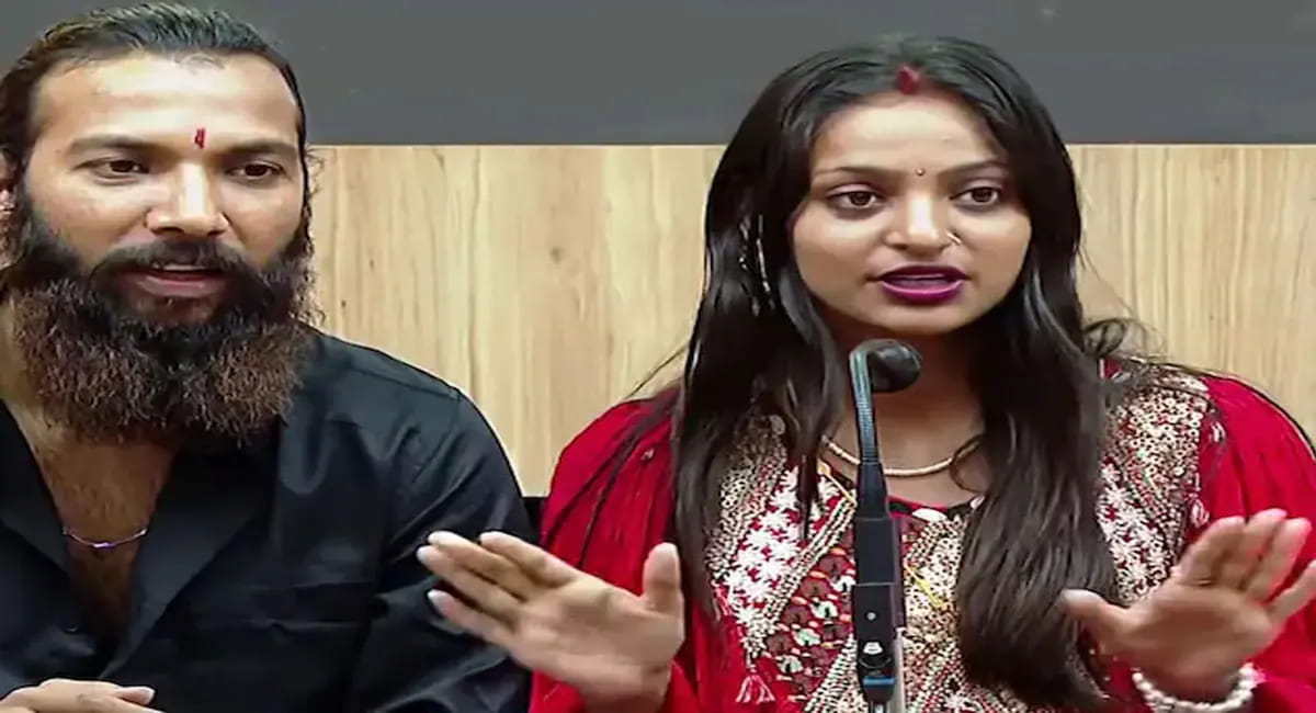 अजमेर की गलियों में ढूंढ रहा पति फरमान खान