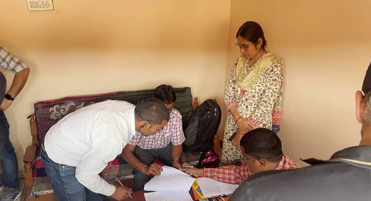 कटनी में EOW की रेड, धान खरीदी केंद्र के सेल्समैन के 3 ठिकानों पर मारा छापा, आय से अधिक संपत्ति का खुलासा