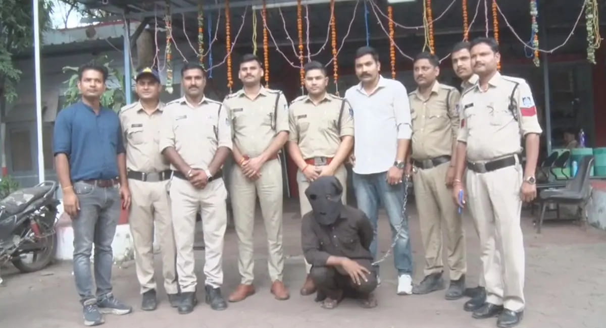 पैसों के लेनदेन में युवक ने की दोस्त की गला रेतकर हत्या, शव को नाले में फेंका