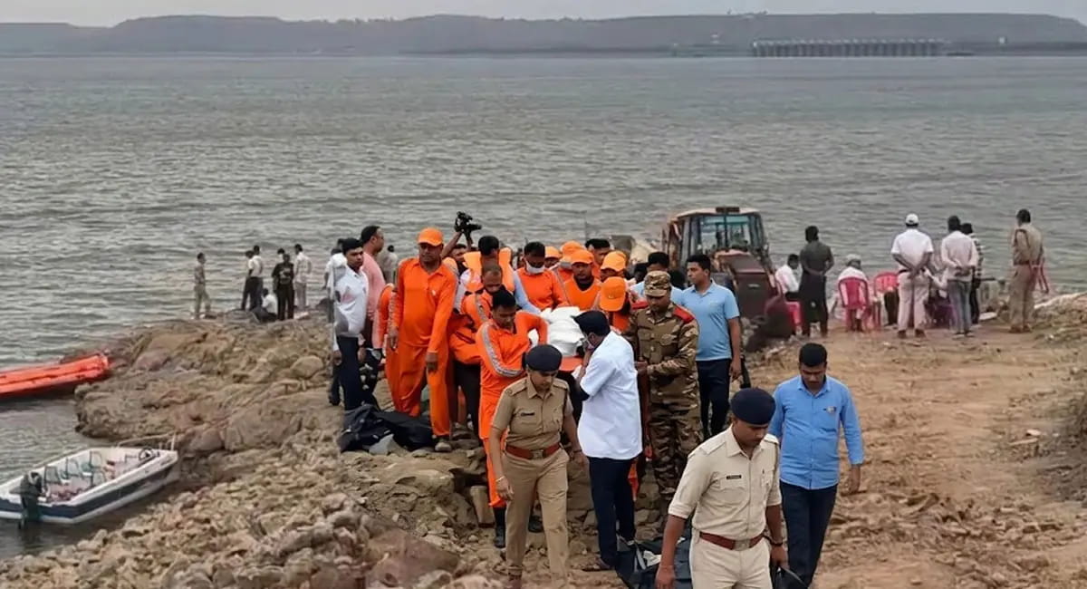 चौथे दिन मिले चाचा-भतीजे के शव, मौत का आंकड़ा 13 पहुंचा
