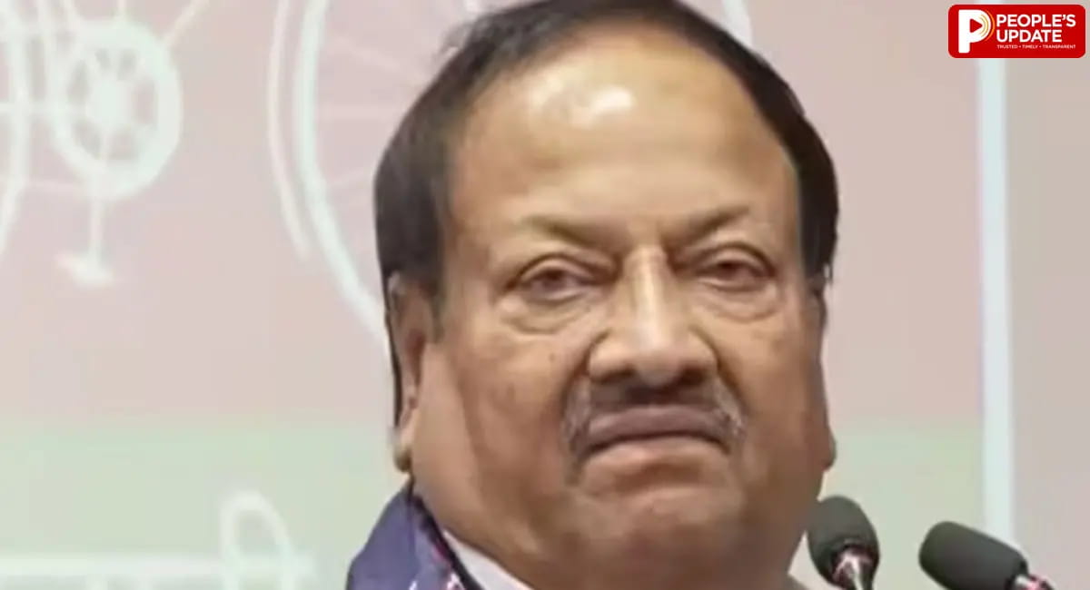 यूपी चुनाव से पहले BJP को झटका, 6 बार के मंत्री रामाश्रय कुशवाहा सपा में शामिल