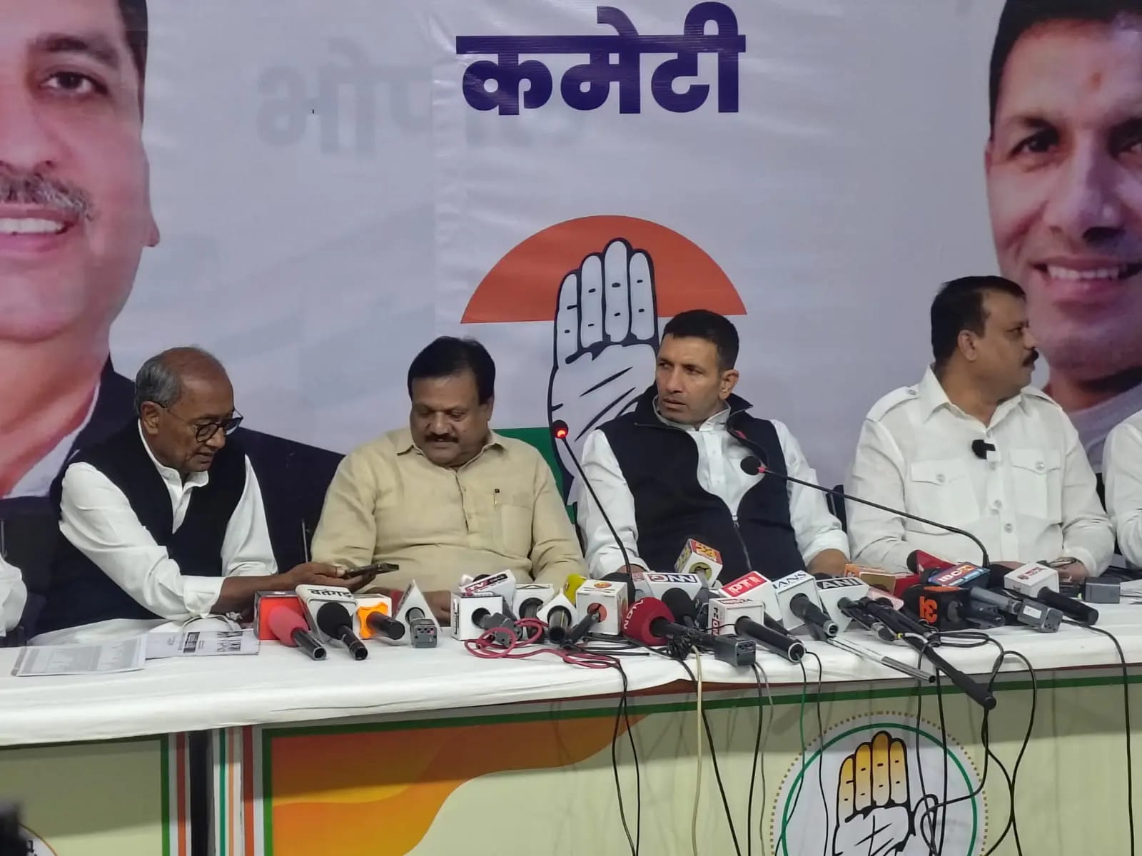 दिग्विजय सिंह बोले-मप्र में डेढ़ करोड़ लोगों के नाम काटने की है तैयारी