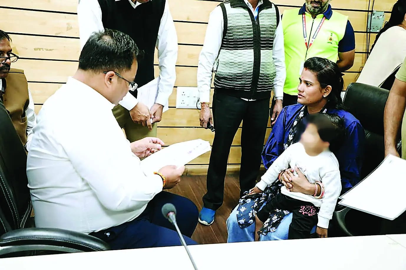  दो साल की बच्ची के इलाज के लिए 9 करोड़ रुपए का लगेगा इंजेक्शन, माता-पिता ने मांगी मदद 