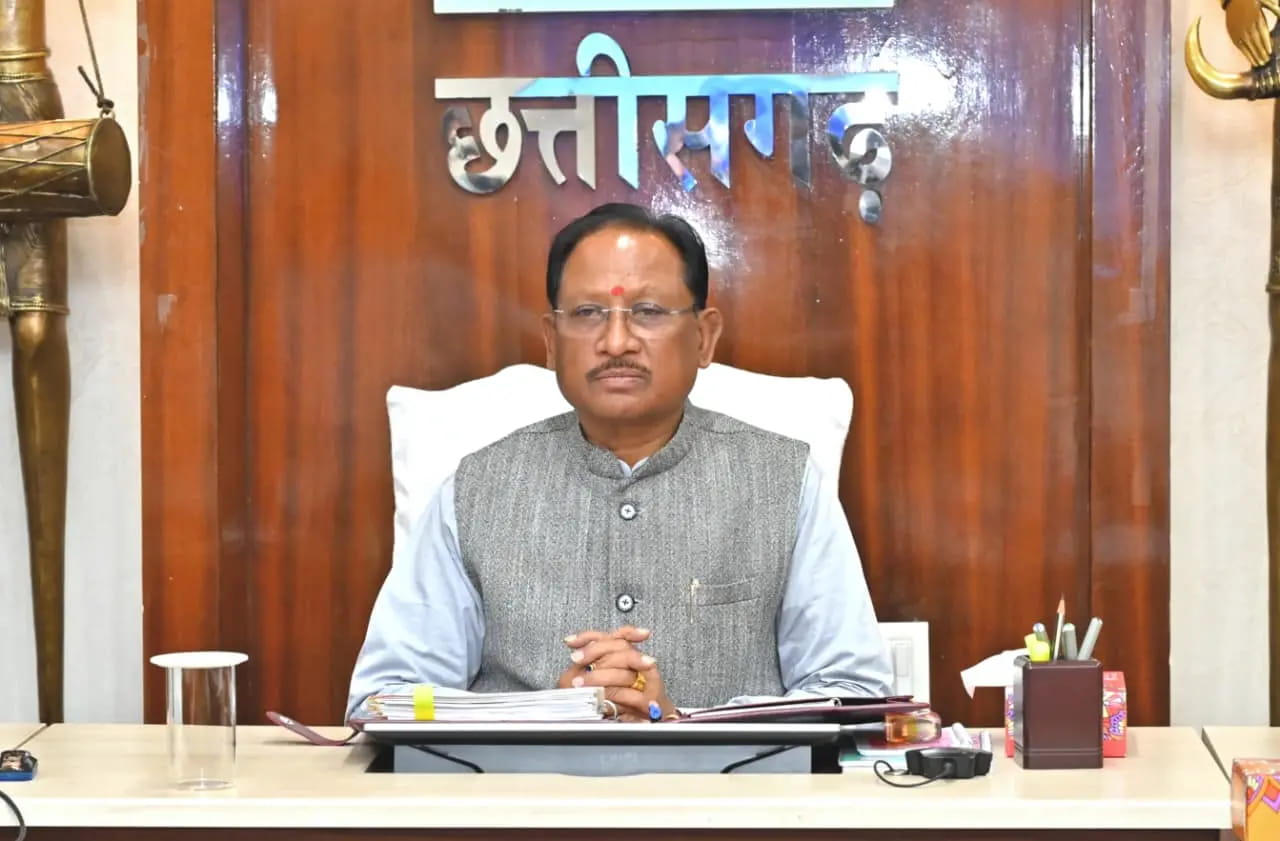 नरसी मोंजी मैनेजमेंट स्टडी इंस्टीट्यूट को दी 40 एकड़ जमीन