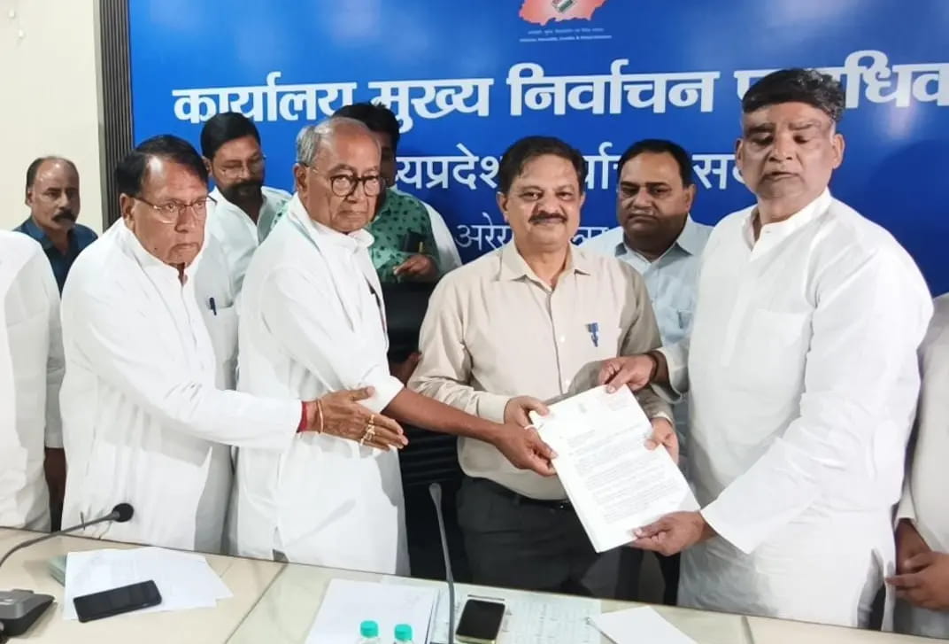 एक पते पर रहने वाले 4, वोटर लिस्ट में 43 नाम जोड़ दिए, दिग्विजय सिंह ने किया खुलासा