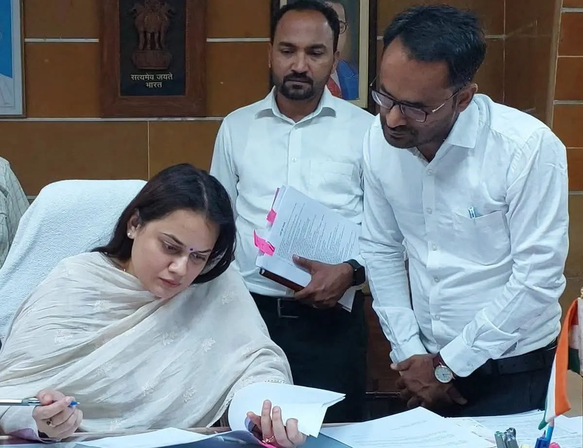 IAS टीना डाबी ने संभाली टोंक की कमान, बता दिया जिले में पहला काम क्या करेंगी