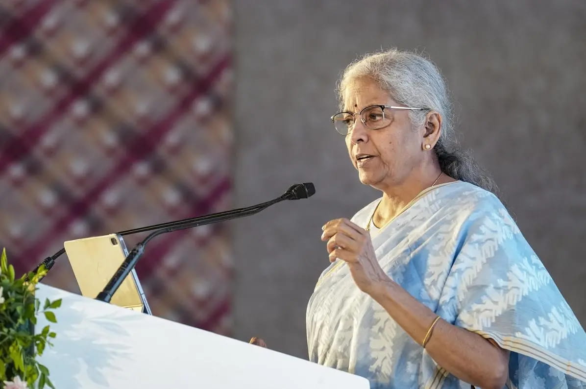 एक्साइज ड्यूटी में कटौती से सरकार को 1 लाख करोड़ रुपए के राजस्व का नुकसान होगा