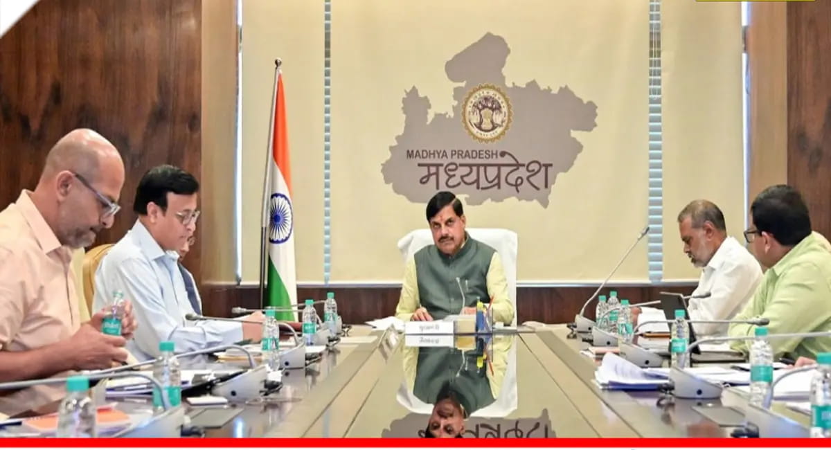 फूलों की खेती और मखाना उत्पादन पर जोर, उज्जैन में बनेगा फ्लोरीकल्चर सेंटर