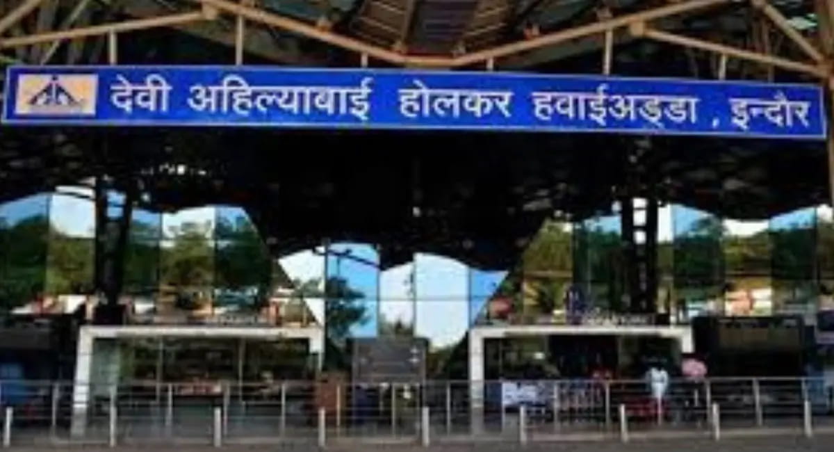 लगातार तीसरे दिन ठप रही सेवाएं