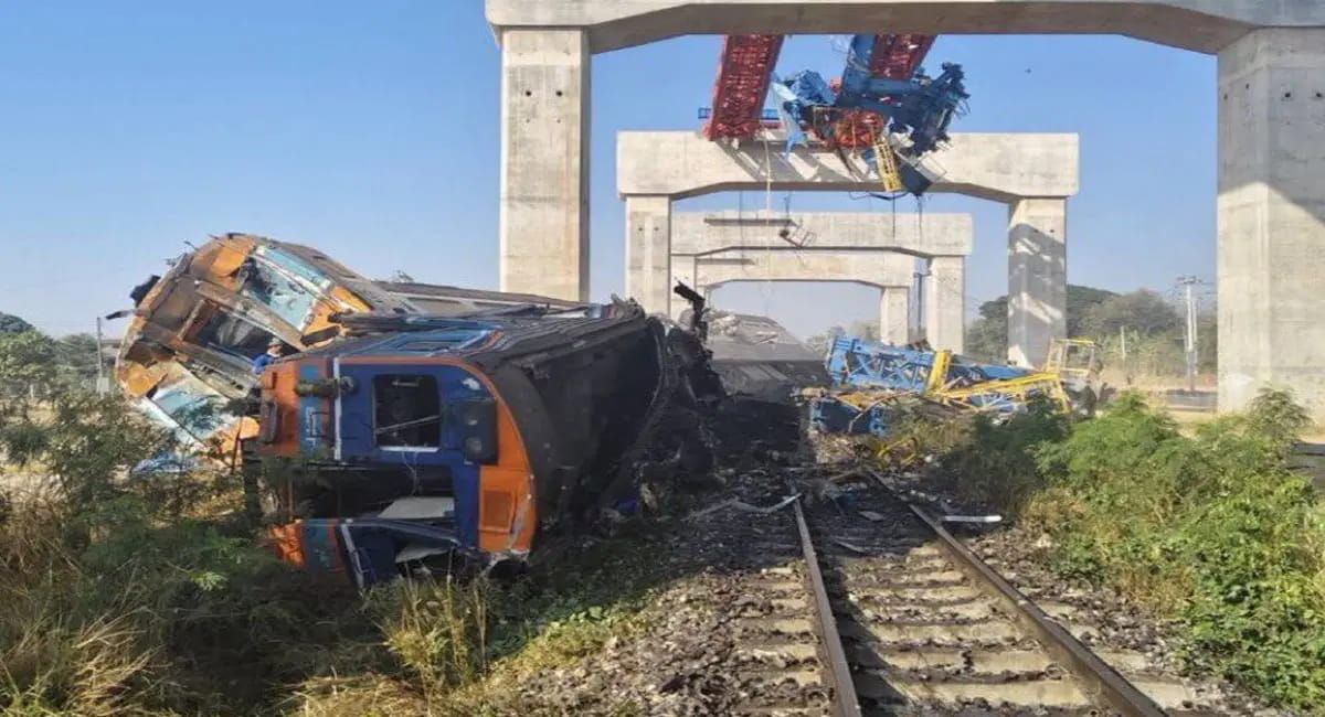 22 की मौत, ज्यादातर यात्री स्कूली छात्र थे