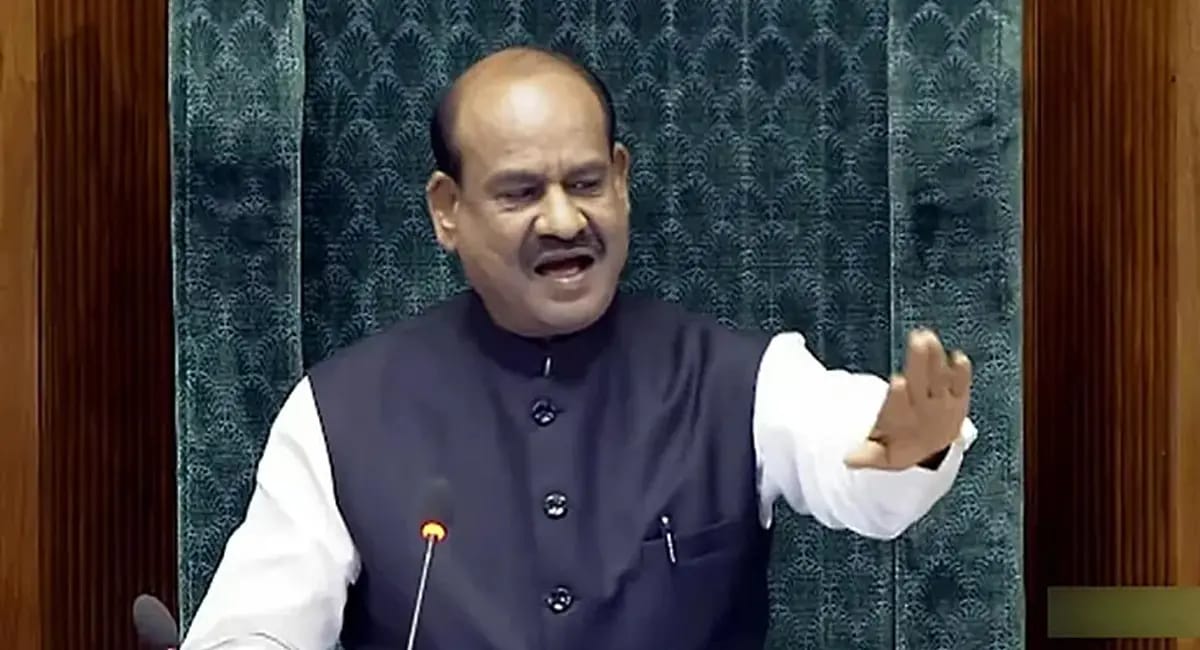 अविश्वास प्रस्ताव हुआ पेश, 50 विपक्षी सांसदों ने वोटिंग की