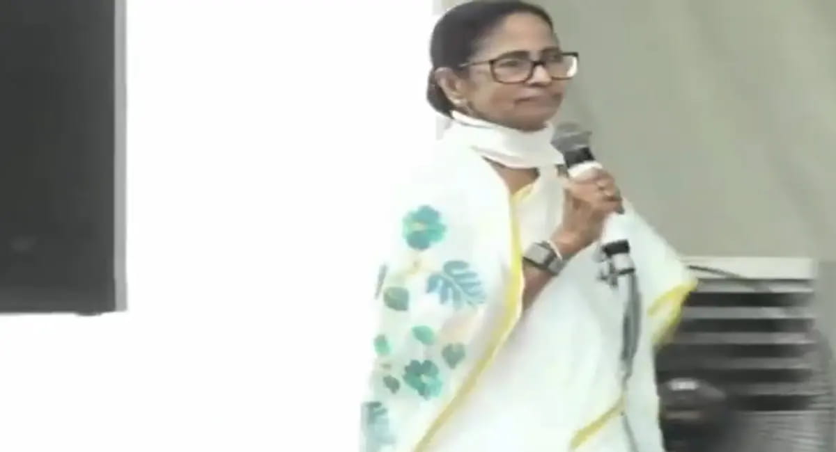 वोटर लिस्ट में घुसपैठियों का नाम तो मोदी कैसे जीते? उन्हें इस्तीफा देना चाहिए