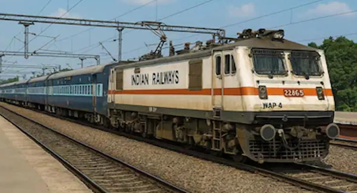 बंगाल चुनाव के लिए रेलवे 16 स्पेशल ट्रेने चलाएगा, जानें किन रूट्स से गुजरेंगी ट्रेने
