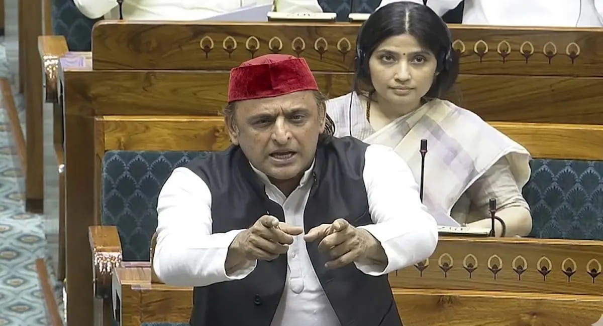 भाजपा की चुनावी घपलेबाजी का भंडाफोड़, संसद में अखिलेश यादव का बड़ा बयान!