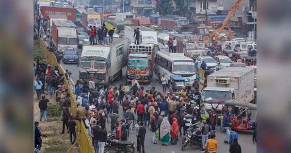 Truck Driver Strike : हिट-एंड-रन कानून के खिलाफ देशभर के ट्रक ड्राइवरों की हड़ताल, 10 साल की जेल और 7 लाख के जुर्माने का विरोध