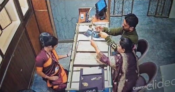 इंदौर में ठगी का अलग तरीका… कम वजन की चेन रख उठा लेते थे ज्यादा वजन की चेन; CCTV में कैद हुई घटना