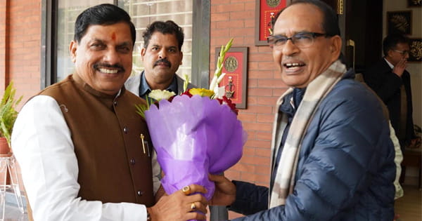 ‘मामा’ के घर पहुंचे CM मोहन यादव, पूर्व सीएम शिवराज बोले- 22 जनवरी को ओरछा में राम धुन गाऊंगा