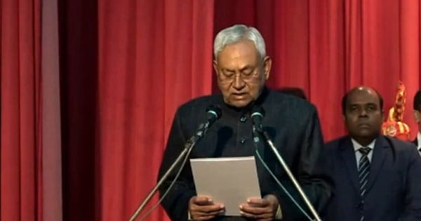 बिहार में फिर NDA सरकार : नीतीश कुमार 9वीं बार बने राज्य के मुख्यमंत्री, BJP के 2 डिप्टी सीएम ने भी ली शपथ