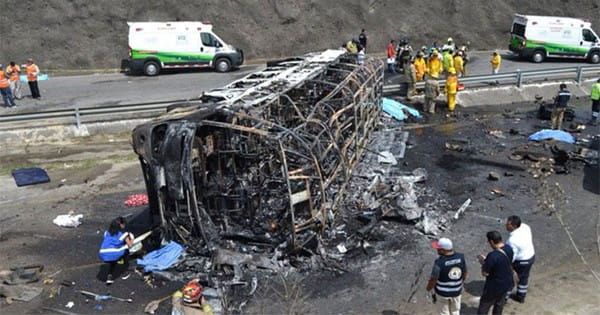 Mexico Bus Accident : उत्तरी मेक्सिको में बड़ा हादसा, बस और ट्रेलर की टक्कर से 19 की मौत