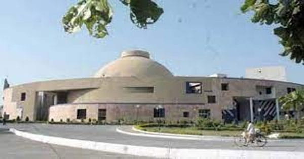 कांग्रेस के समय किताबों में शिवाजी, गुरु गोविंद को बताया गया था लुटेरा: मंत्री