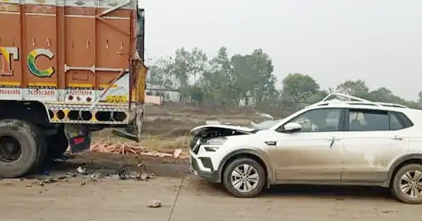 MP में हादसा : खड़े ट्रक में पीछे से घुसी कार, डॉक्टर की मौके पर मौत, घर लौटते समय हुआ हादसा