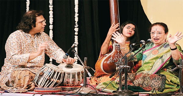 भारत भवन में परवीन सुल्ताना ने दी 15वीं प्रस्तुति, राग यमन में सुनाया मंगल गाऊं