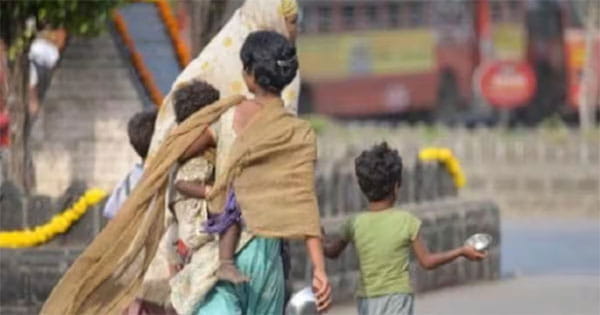 इंदौर में भीख मांगते बच्चों की सूचना देने पर मिलेंगे 1000 रु.