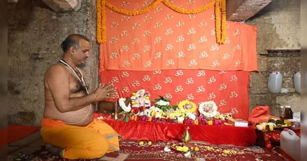 ज्ञानवापी केस में इलाहाबाद हाईकोर्ट का बड़ा फैसला : व्यास तहखाने में जारी रहेगी पूजा,  मुस्लिम पक्ष की याचिका खारिज