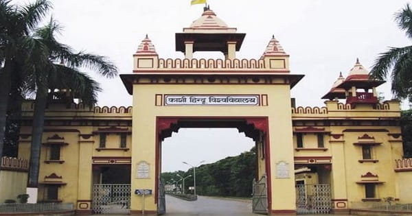 BHU में रूममेट का न्यूड VIDEO बनाकर विदेश भेजा, वीडियो वायरल हुआ तो छात्रा ने की जान देने की कोशिश; कैंपस के अंदर ही सुलटा मामला