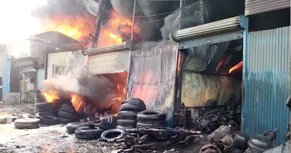 लगातार तीसरे साल एक ही दुकान में लगी आग, आखिरकार क्यों हर गर्मी में होती है यहां आगजनी