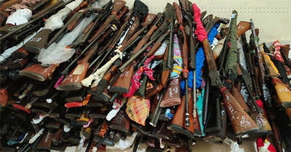 MP में आचार संहिता के बाद से 2 लाख 60 हजार लाइसेंसी शस्त्र जमा कराए, विस्फोटक पदार्थ भी किया जब्त