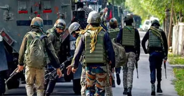 जम्मू-कश्मीर के बारामूला में घुसपैठ की कोशिश : LoC के पास हुई मुठभेड़, उरी में सुरक्षाबलों ने एक आतंकी को मार गिराया