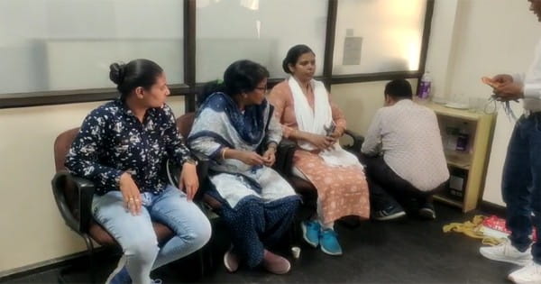 इंदौर लोकायुक्त की कार्रवाई : 50 हजार की रिश्वत लेते दो सरकारी बाबू गिरफ्तार, घर का किराया देने के एवज में मांग रहे थे घूस