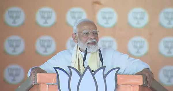 दमोह में PM मोदी बोले- कांग्रेस और INDI गठबंधन वाले सनातन को डेंगू-मलेरिया बता रहे; आतंक का सप्लायर आटे को तरस रहा