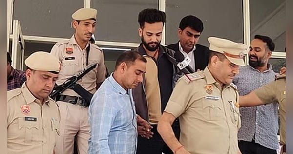 ED की रडार पर एल्विश यादव : मनी लांड्रिंग केस में दर्ज की FIR, सांप का जहर सप्लाई करने के मामले में जांच शुरू