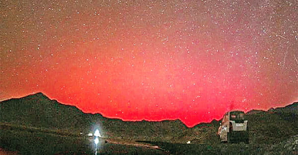 सौर चुंबकीय तूफान की लाल रंग की चमक से रोशन हुआ लद्दाख