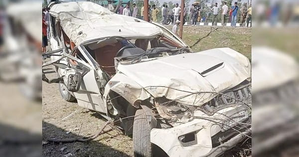 जम्मू-कश्मीर में भीषण हादसा : पंजाब के 4 पर्यटकों की मौत, 3 गंभीर घायल, गाड़ी से घूमने गए थे सभी