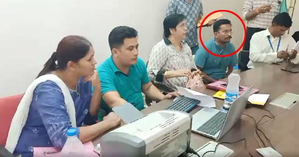 नरसिंहपुर में लोकायुक्त कार्रवाई : 10 हजार की रिश्वत लेते बिजली विभाग का जूनियर इंजीनियर पकड़ाया, इस काम के बदले मांगे थे किसान से रुपए