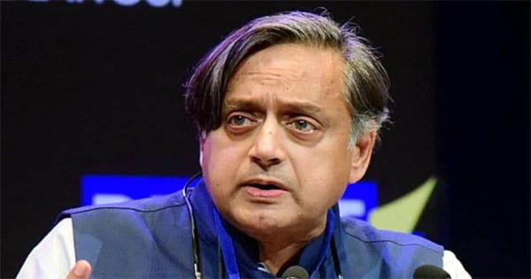 शशि थरूर का PA दिल्ली एयरपोर्ट से गिरफ्तार, सोने की तस्करी का आरोप