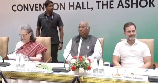राहुल गांधी बनें विपक्ष के नेता, CWC की बैठक में प्रस्ताव पारित, जानें क्या हुआ फैसला