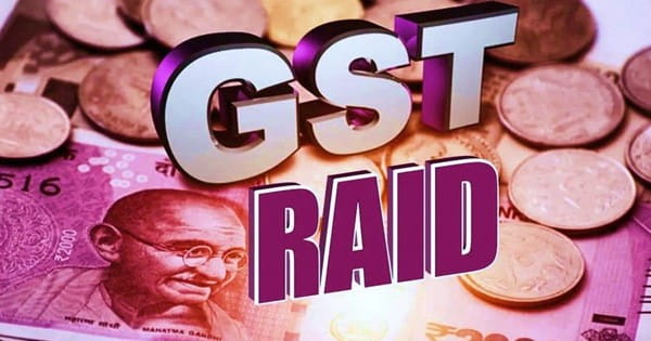 भोपाल-इंदौर समेत 4 शहरों में GST के छापे, रियल एस्टेट कारोबारियों के ठिकानों पर दस्तावेज खंगाल रही टीमें