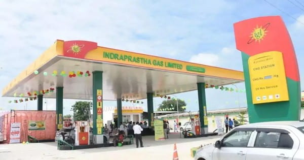 दिल्ली-NCR में CNG के दाम बढ़े, आज से नई दरें लागू, जानें अब कितने में मिलेगी गैस