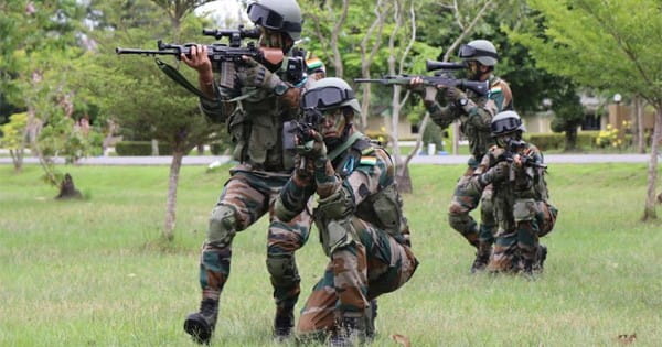 Jammu-Kashmir : उरी में सुरक्षाबलों के साथ मुठभेड़ में मारे गए 2 आतंकियों में से एक का शव बरामद, कल घुसपैठ की कोशिश की थी