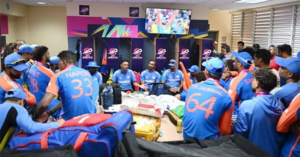 बारबाडोस में फंसी भारतीय टीम, बेरिल तूफान की चेतावनी से एयरपोर्ट बंद, जानें अब कैसे आएगी टीम इंडिया?
