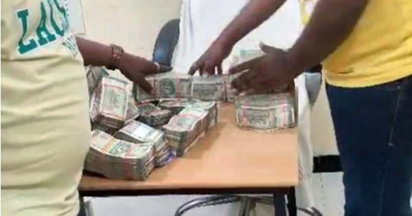 वाहन चेकिंग के दौरान कार में मिले 80 लाख रुपए, उज्जैन से बदनावर जा रही थी गाड़ी, 2 युवकों को लिया हिरासत में