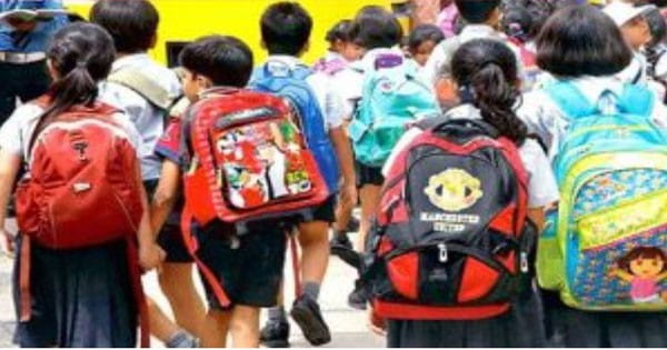पुस्तक मेले के बाद अब प्रदेश में पहली बार यूनिफॉर्म मेला
