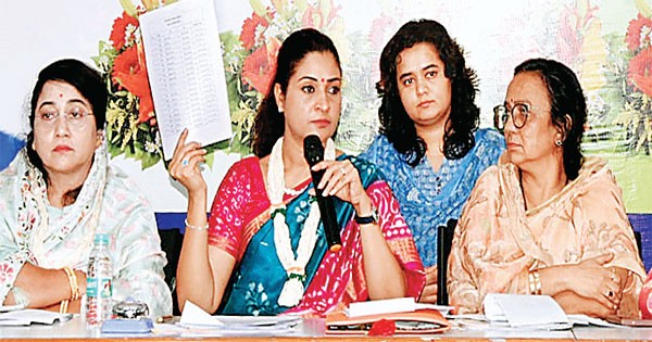 ‘मैं अर्जुन सिंह के जमाने से कांग्रेस में, अलका यहां गई, वहां गई’