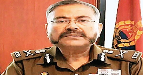 यूपी डीजीपी प्रशांत की मूंछों की उपराष्ट्रपति धनखड़ ने की तारीफ