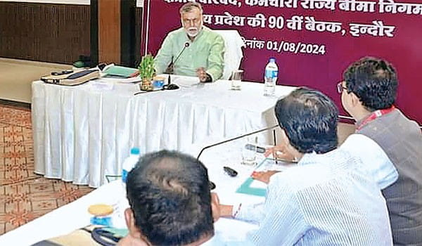 ‘हम भी भारत सरकार से आए हैं, हमको ज्ञान मत बताओ’