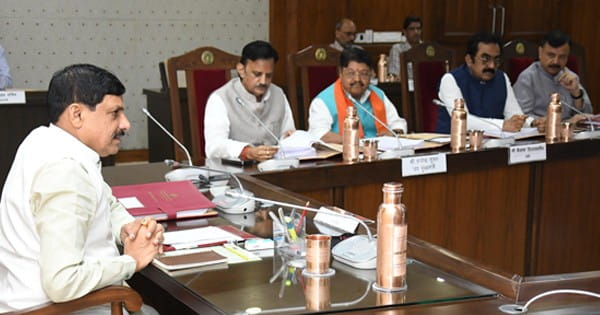 Mohan Cabinet Meeting : राजकीय सम्मान के साथ होगा लोकतंत्र सेनानियों का अंतिम संस्कार, ई-कैबिनेट को दी मंजूरी, पूरे प्रदेश में मनेगा रक्षाबंधन और जन्माष्टमी पर्व